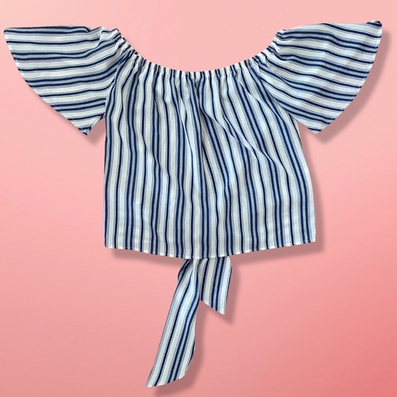 West Kei Caryl Tie Front Off The Shoulder Blouse NWOT - Picture 2 of 7